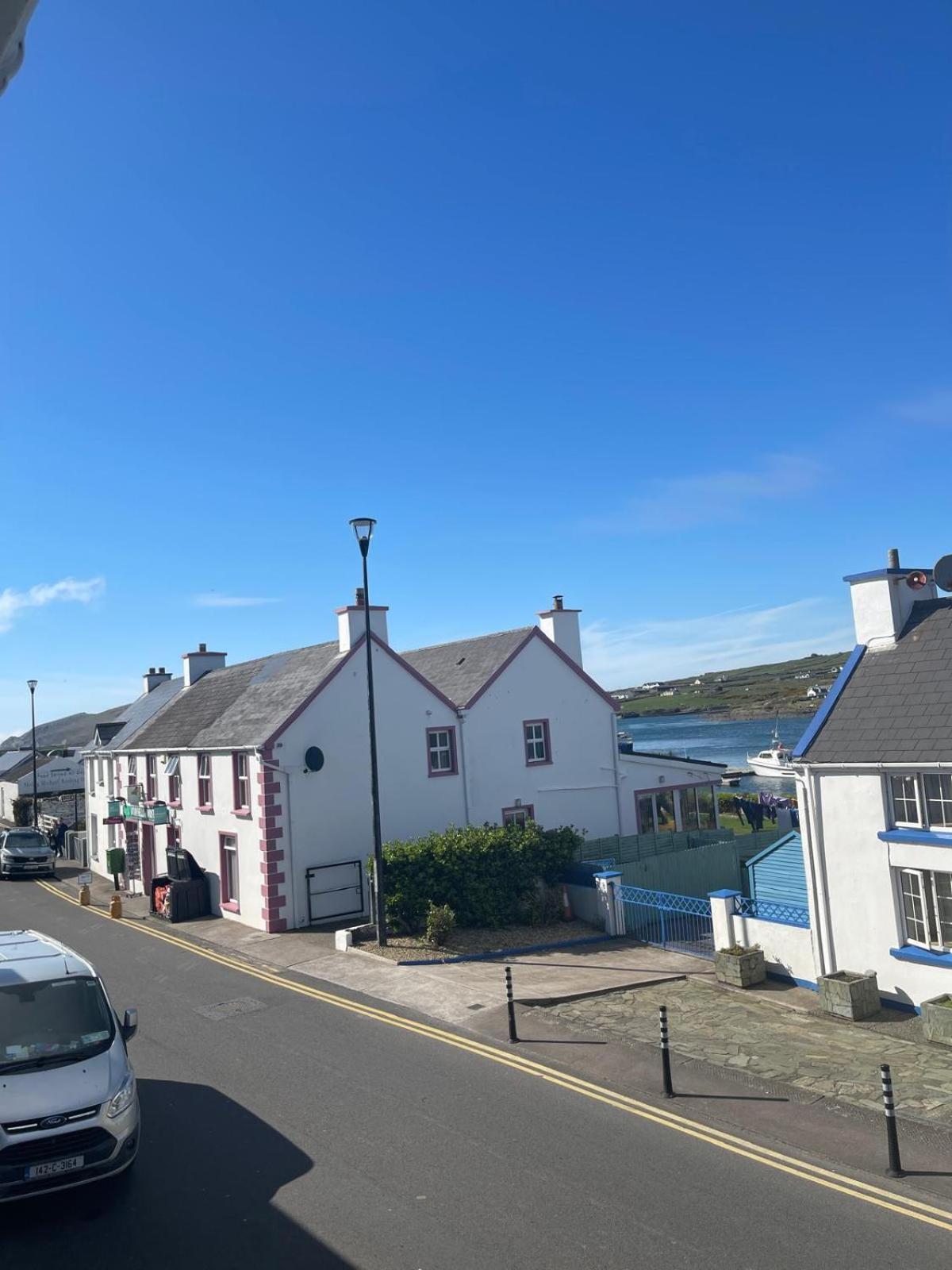 The Ferry Boat Hotel Portmagee Exterior foto